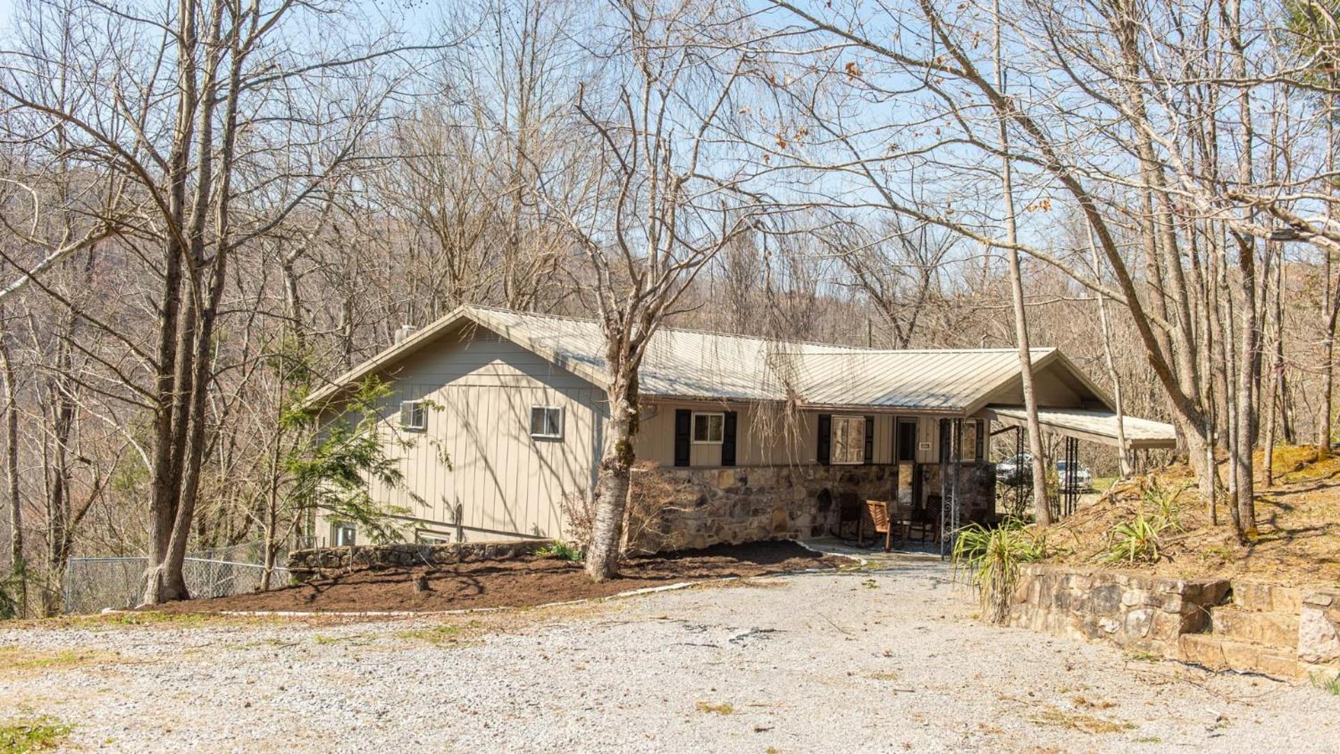 Little Smoky Retreat , 3 Bedroom , Close To Downtown Gatlinburg And Pigeon Forge 外观 照片